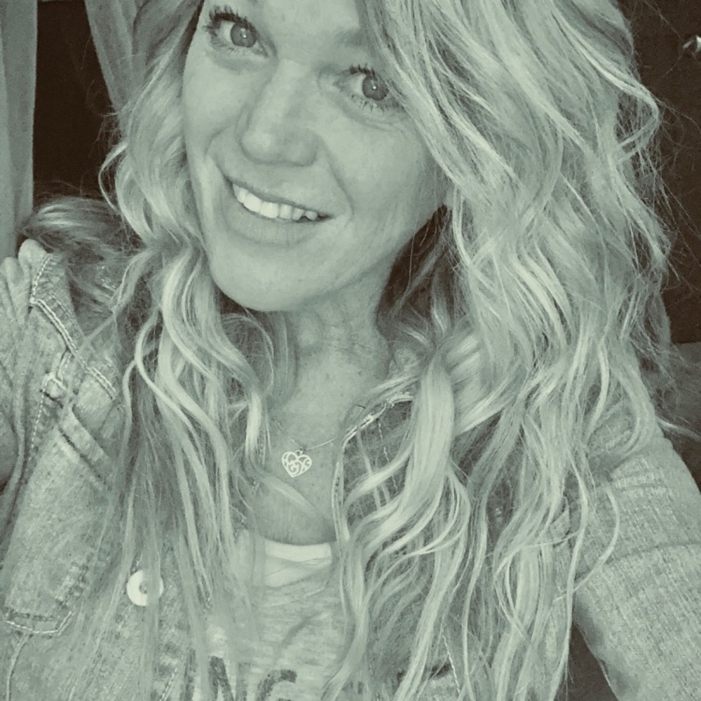 Meet your Posher, Janelle
